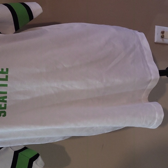 PINK Victoria's Secret Seattle Seahawks Jersey Shirt - Picture 5 of 12